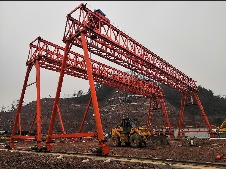 MG60-35-20通用门式起重机